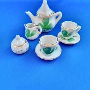 miniature  7 piece tea set shamrocks for doll or dollhouse